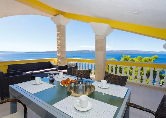 Side شقة بريلا