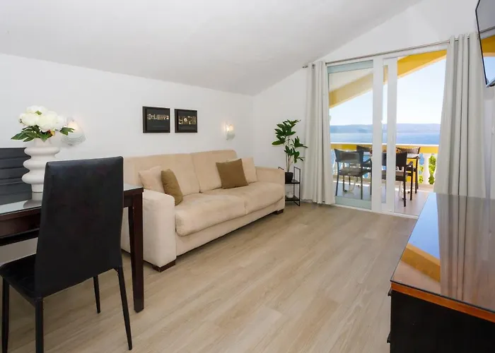 Apartment Side